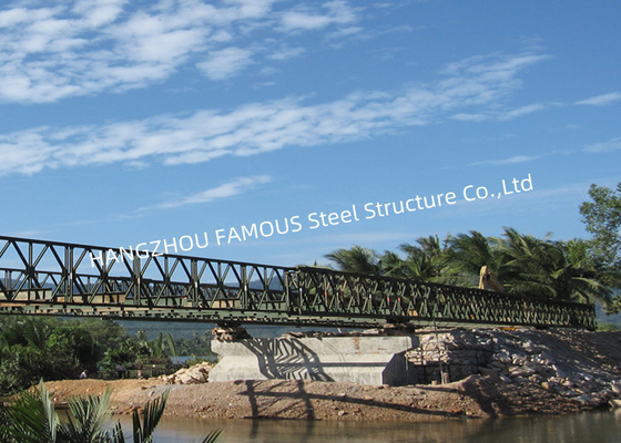 CHINA Puente de acero prefabricado de Bailey para el puente portátil del acero estructural del proyecto de la conservación del agua con los embarcaderos favorables proveedor